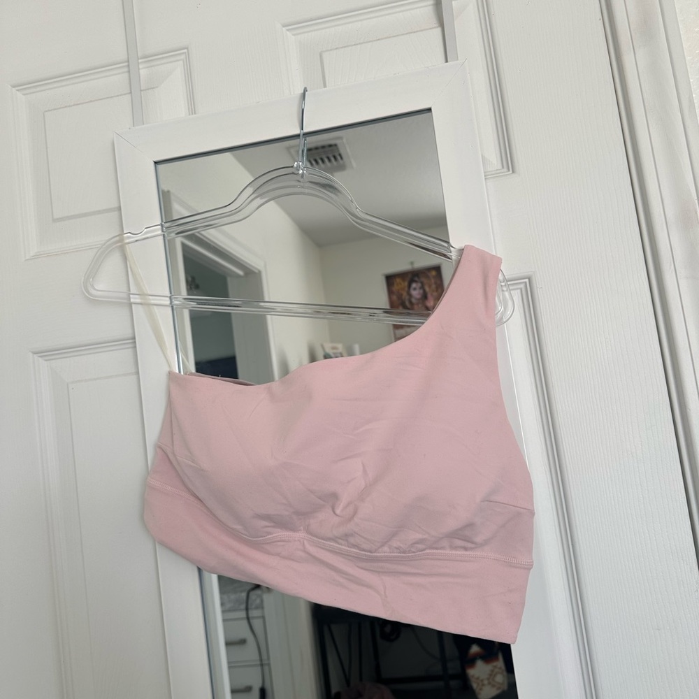 Rare Lululemon one strap Nulu bra